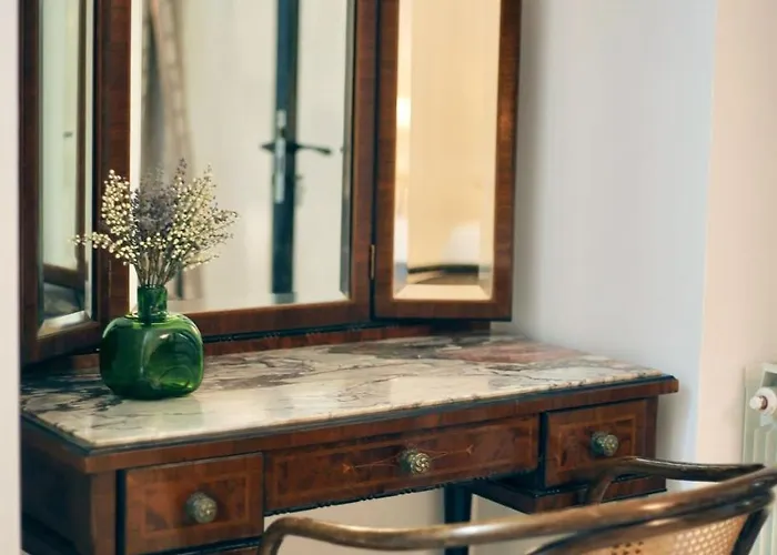 Spacious & Quiet Miracle In Trastevere Apartamento